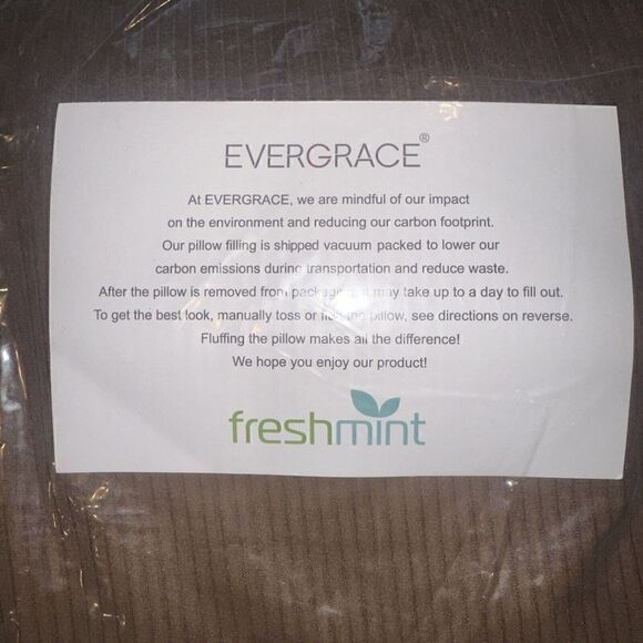 Ever Grace 18" x 18" Square Pillow. Cub Brown solid ribbed textured pillow. NWT - Picture 3 of 7